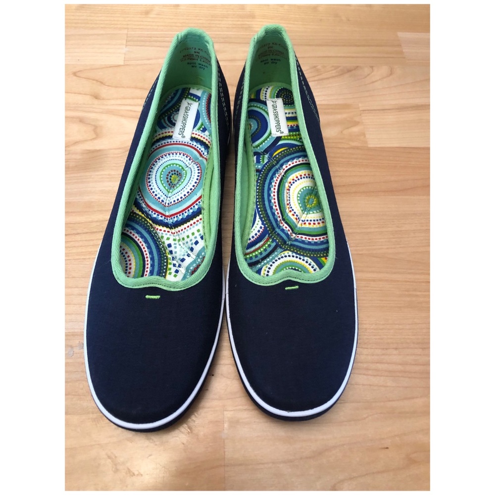 GRASSHOPPERS SLIP ON SNEAKER